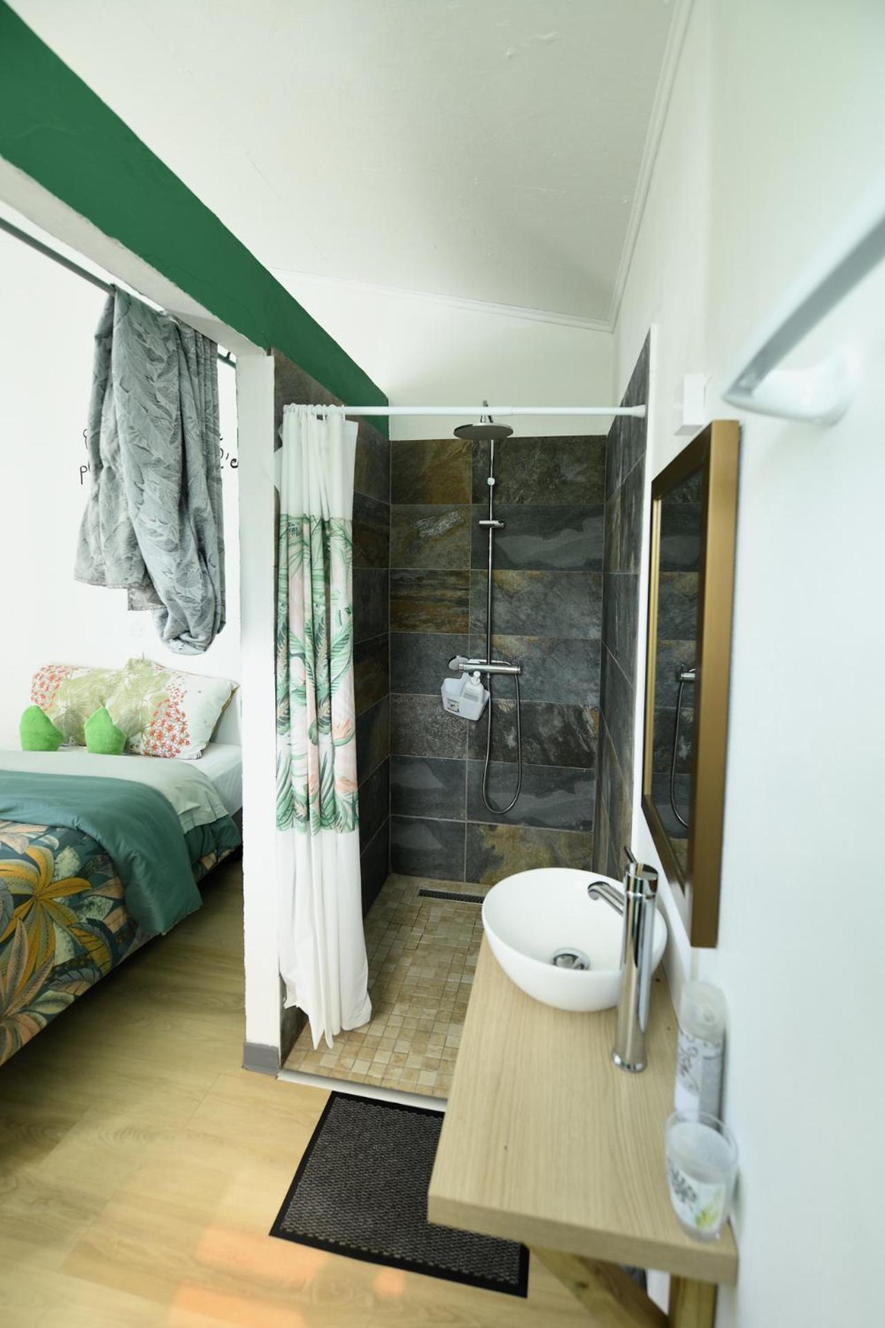 La Maison Verte Le Tampon Habitación foto